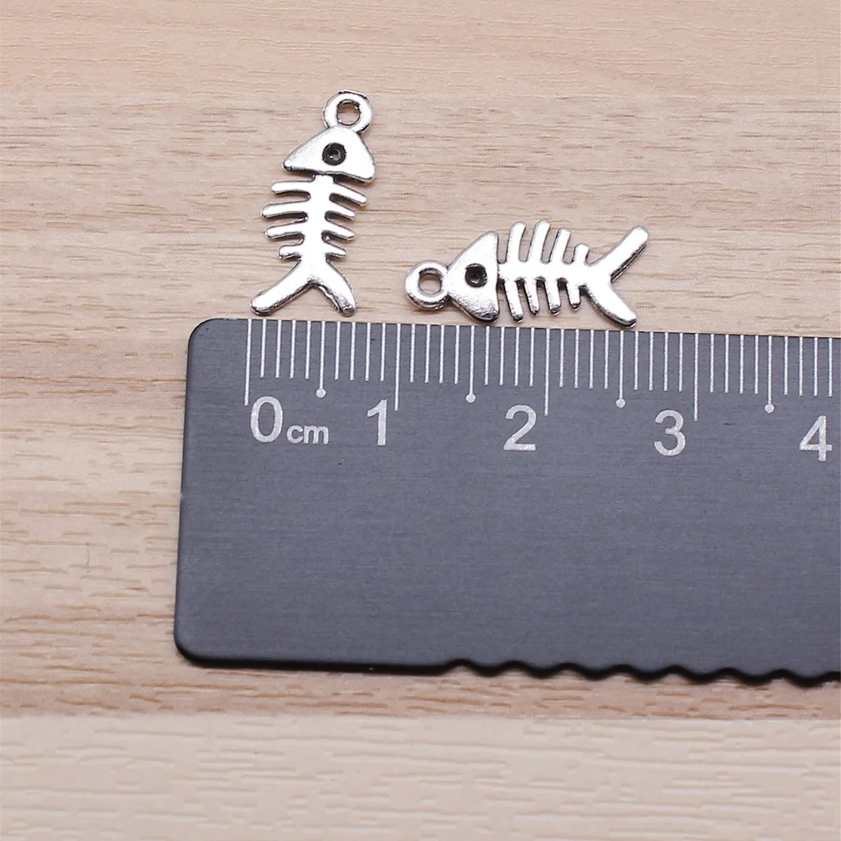 IFOCUS 20pcs/Lot Fish Bone Charms For DIY Jewelry Making Zinc Alloy 17x7mm/0.67x0.28inch