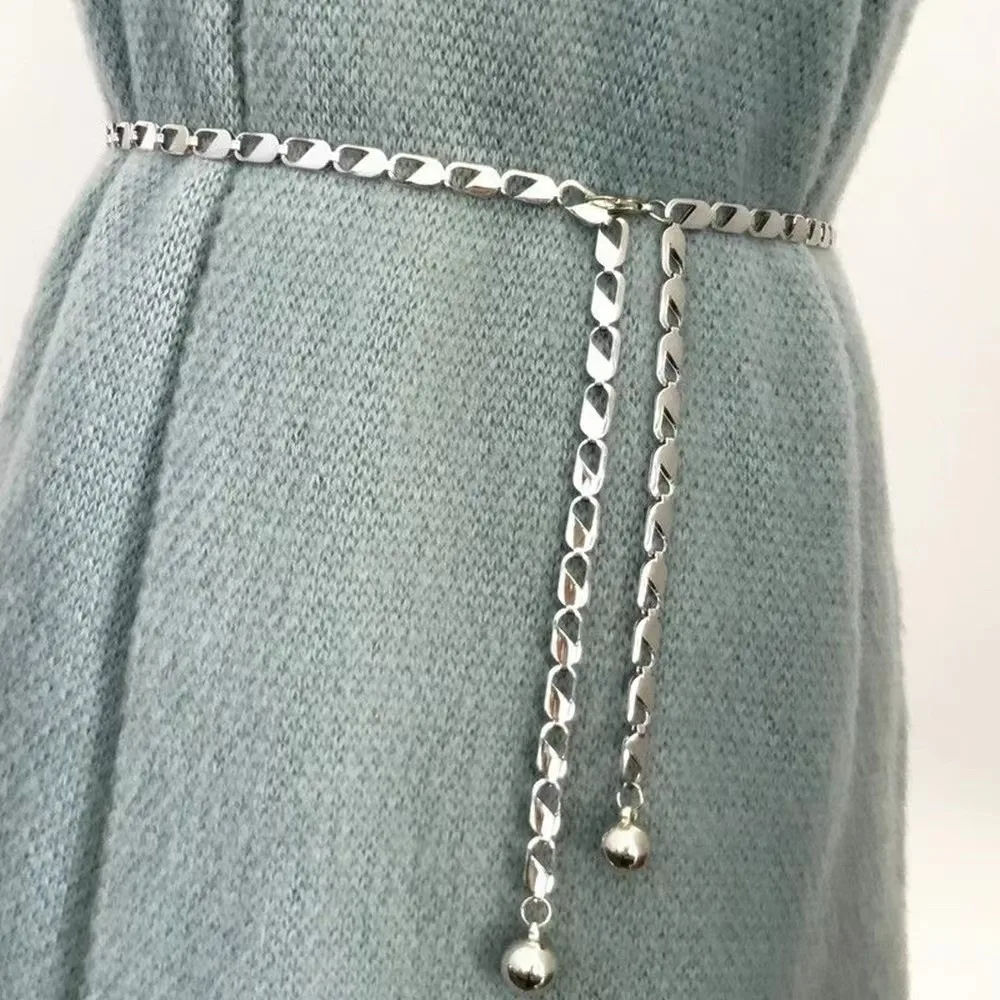 Hochwertige Retro-Metall-Taillenkette in Silber und Gold, Gravierte Hohlgürtel-Kette für Damenkleider – Detail 6