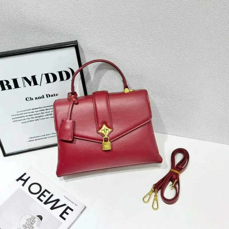 High-End Luxury Handbag Elegant Leather Classic Designer Paris Fashion Women Tote Bag Large Capacity