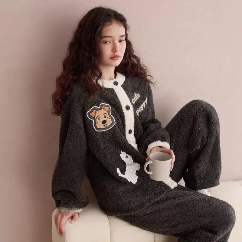 

Женские пижамы с героями мультфильмов, коралловый флис, утолщенная зимняя домашняя одежда, домашняя одежда, женская уличная одежда, мягкий теплый уютный комплект ночного белья