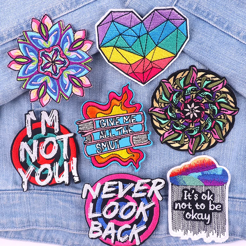 Never Look Back Embroidery Patch Cartoon Letter Iron On Patches For Clothing Thermoadhesive Patches On Clothes DIY Sewing Patch