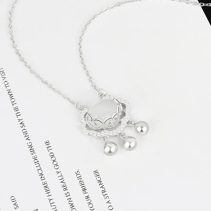 QMCOCO Silver Color Classic Creative Design Vintage Longevity Lock Necklace Pendant Woman Simple Fine Jewelry Bitrhday Gifts