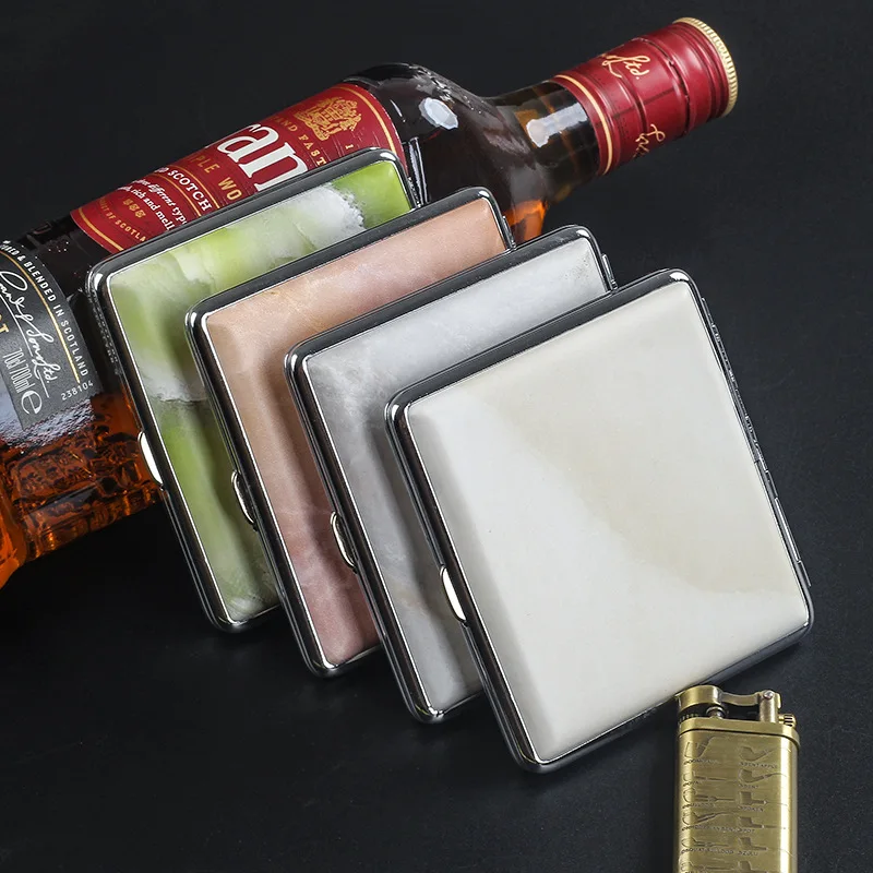 Fashion Metal Cigarette Case Random Pattern Portable Leather Cigarette Holder Creative Personality 20 Sticks Coarse Storage Box