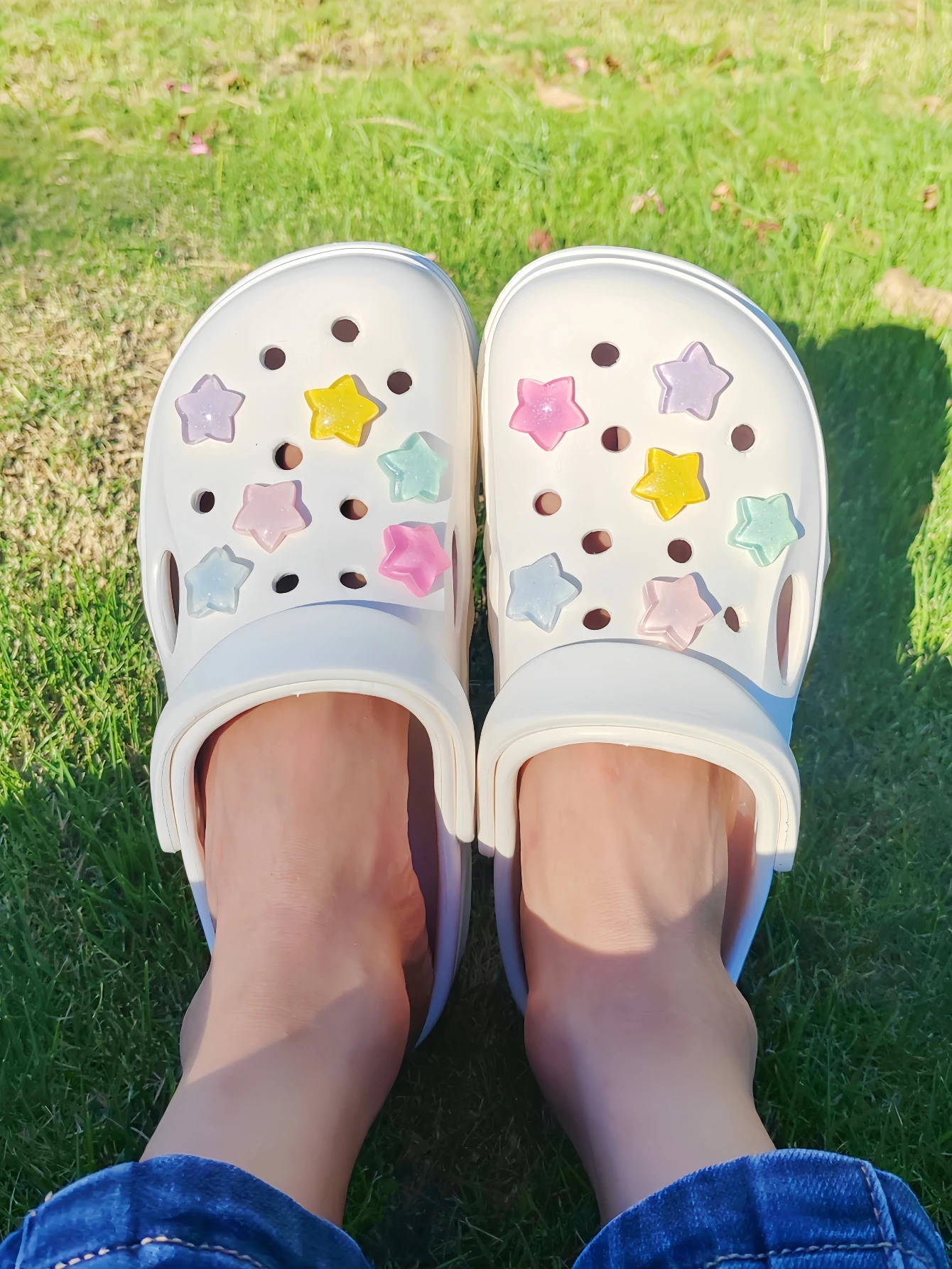 12pcs Women\'s Shiny Colorful Stars Sandals Shoe Accessories, Slippers Accessories DIY Shoe Flowers Removable Decorative Buckles