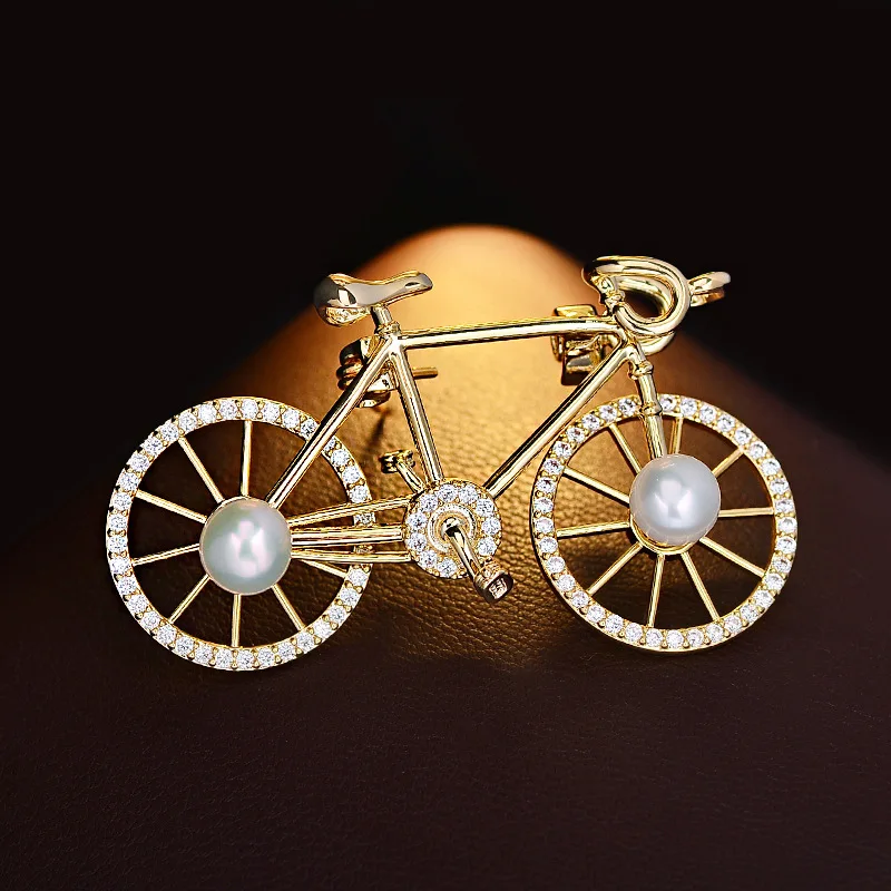 

Elegant Minimalist Bicycle Brooch for Women and Men High-end Freshwater Pearl Zircon Fashionable and Versatile Accessory Pin