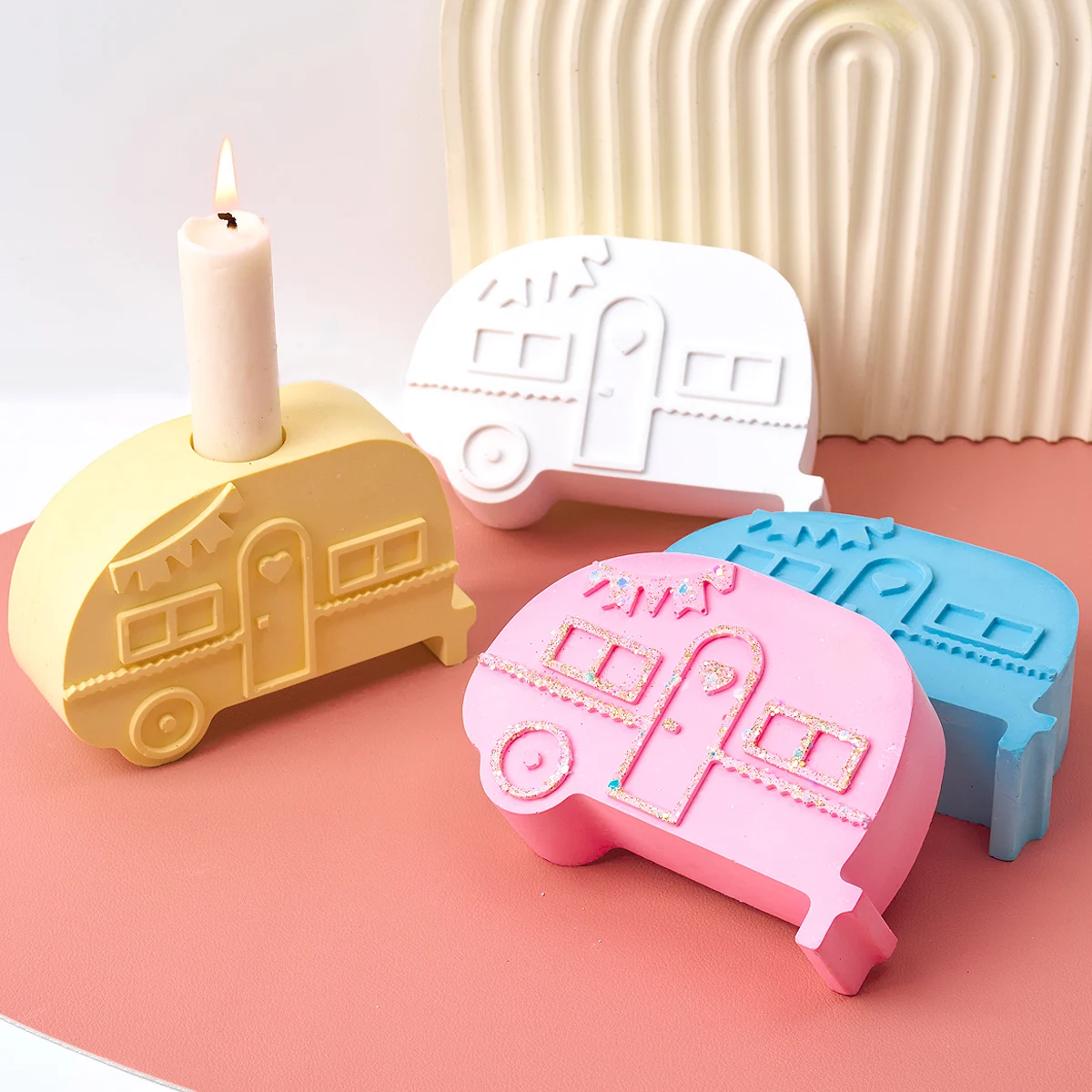 Creativity Car Candle Holder Silicone Mold DIY Heart Bus Candlestick Making Plaster Resin Casting Molds Home Decor Craft Gifts