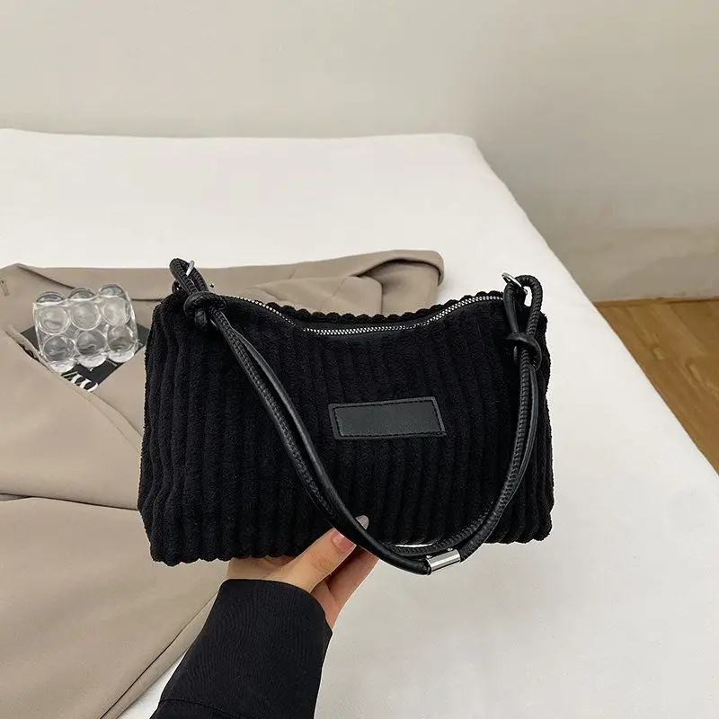 Женская сумка на плечо, новая стильная маленькая квадратная сумка, повседневная пригородная сумка, модная ретро-сумка на плечо, сумка на плечо под мышками