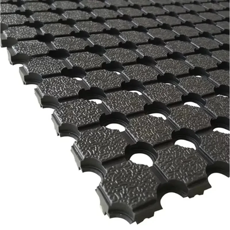 10mm Thick UTE Tray Mat Slip Rubber Rolls Protective Trailer Rubber Sheet with Water Drainage Holes