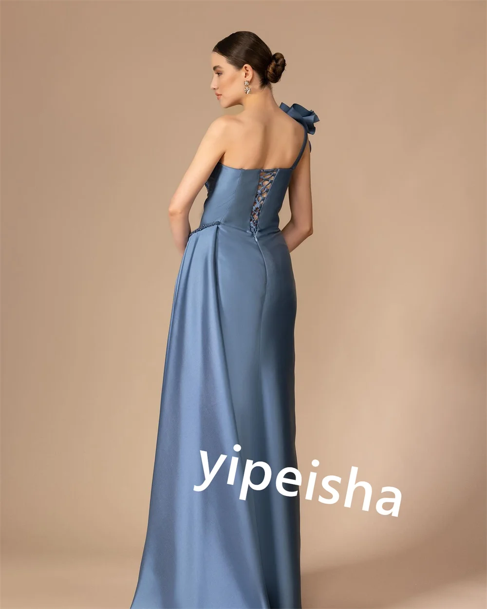 Vestido de casamento plissado de cetim personalizado, reto, um ombro, sob medida, vestido de festa longo, divisão alta, costas nuas