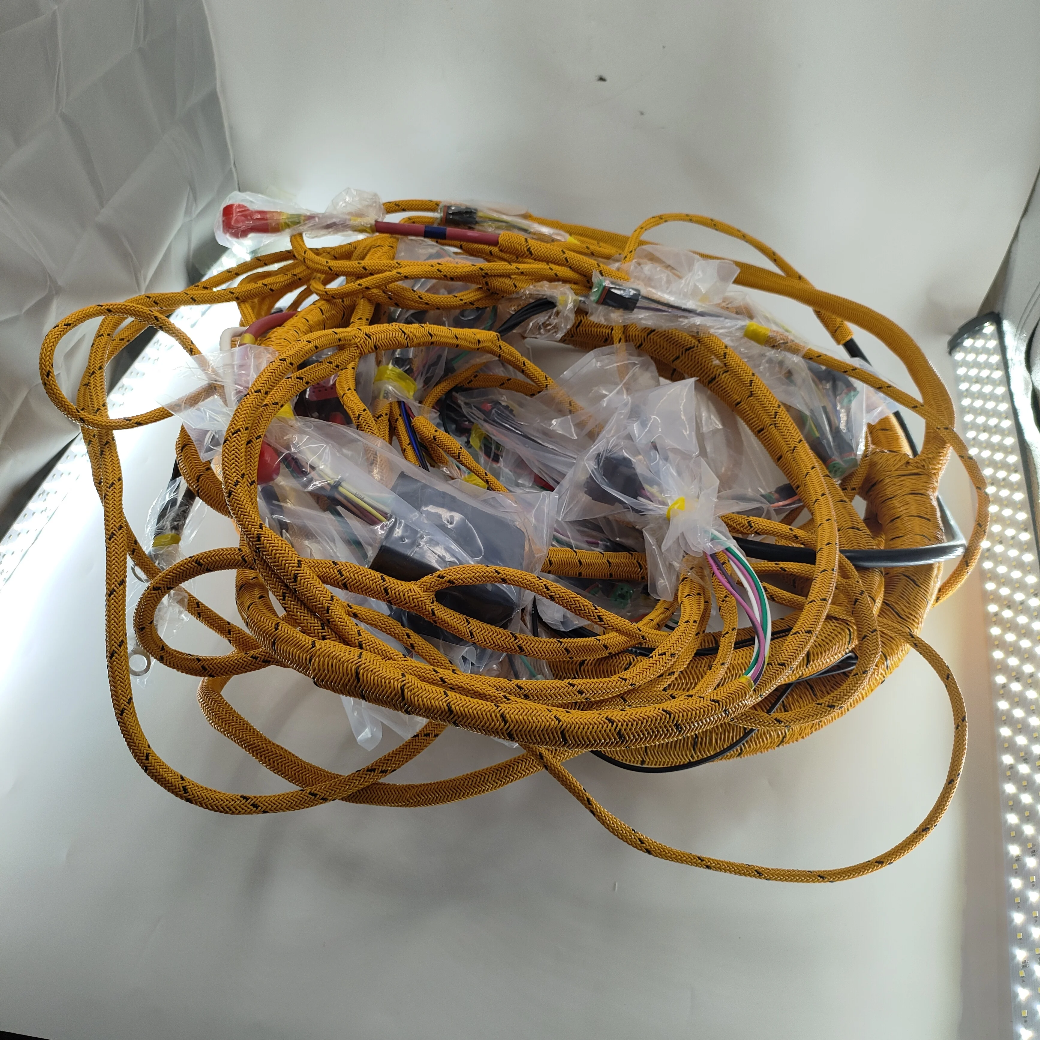 

CAL-VOL 2757004 275-7004 C6.4 Engine Inner Main Wiring Harness For Excavator 320D E323D 259-5138 2595138