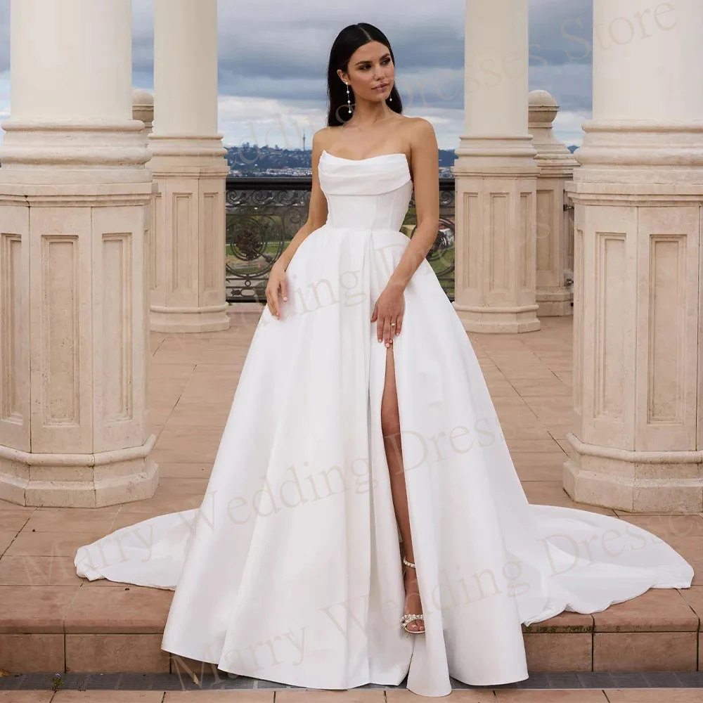 Vestidos de novia de satén elegantes sin tirantes, vestidos de novia sin mangas, tren de barrido, Espalda descubierta, abertura alta, fascinante, romántico