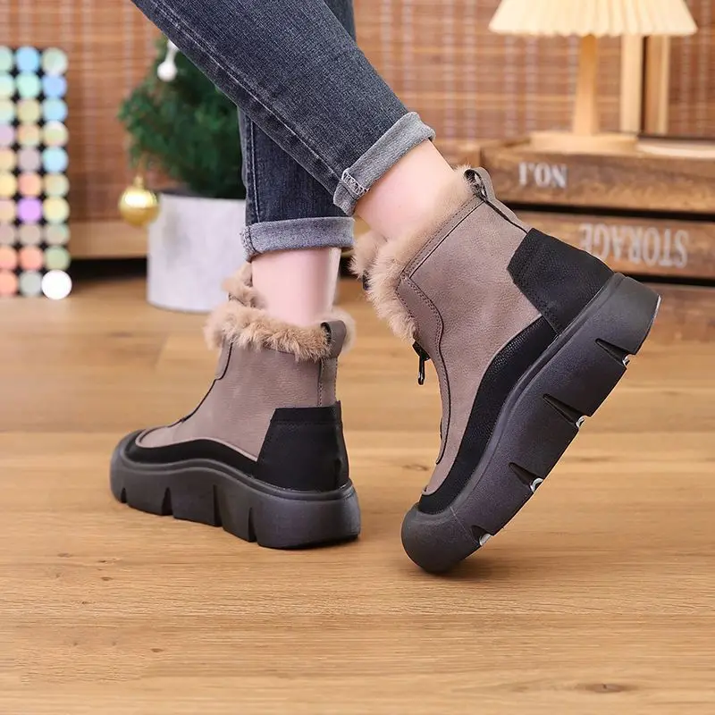 Trendy Color Blocked Short Boots 2024 Winter New Round Head Flat Bottom Casual Warm Short Tube Thick Bottom Women\'s Cotton Boots