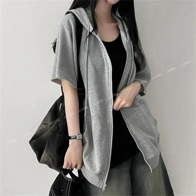Women's Half Sleeve Zip Up Hoodie Loose Fit Casual Oversized Hooded Sweatshirt with Pockets view 5