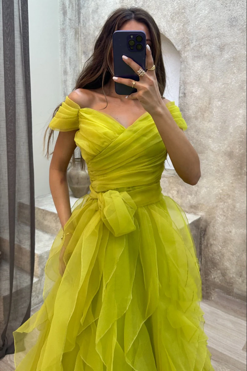 Tulle Ruffles Ball Gown Prom Dresses for Women Off Shoulder Formal Party Dress Long Vestidos De Gala Mujer Elegant Evening Gown