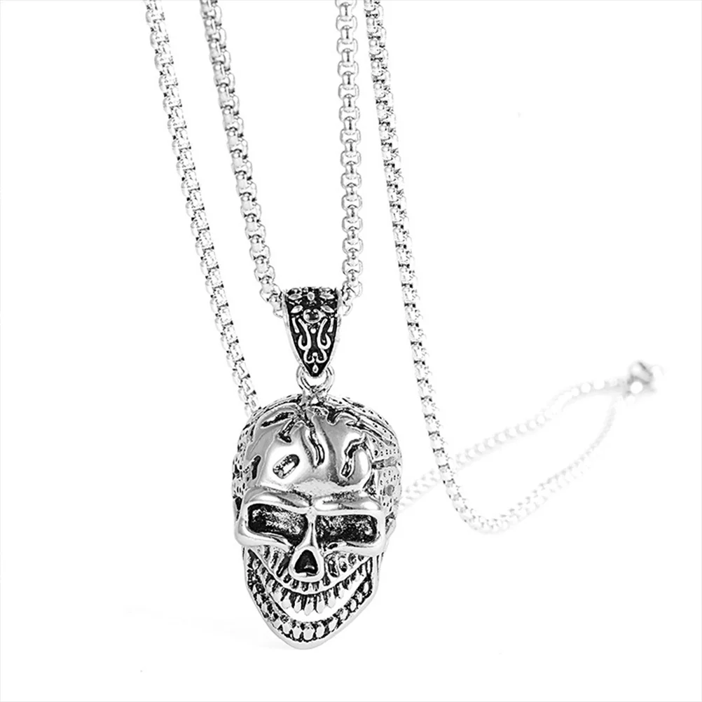 

Alloy Skull Charm Neck Chain Imitation Titanium Steel Punk Hip-hop Pendant Necklace for Men Halloween