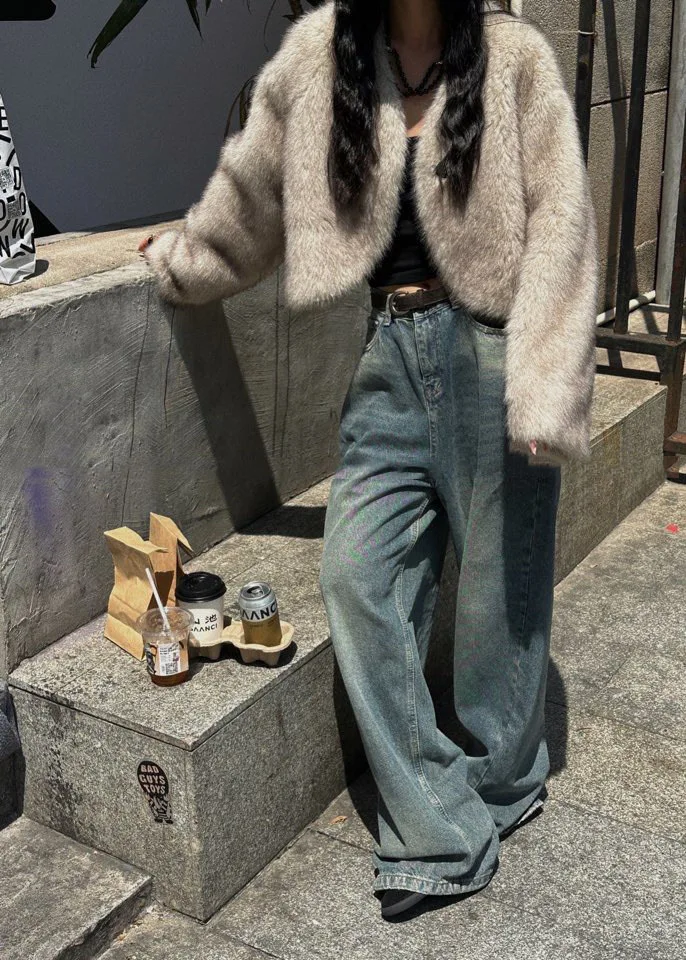 Faux Fox Fur Women Coats Solid Short Jackets Long Sleeve Round Neck Open Stitch Thick Slim Fit Elegant Casual 2026 Autumn Winter