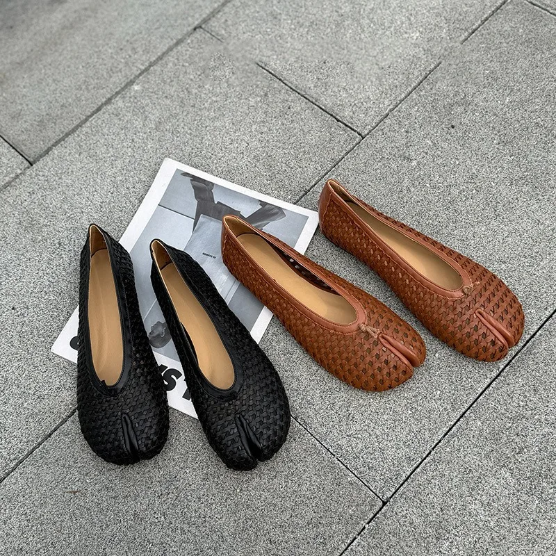 Birkuir Retro Round Toe Flats Shoes Women Loafers Split Toe Weave Flat Heel Soft Soles Luxury Hollow Out Genuine Leather Shoes