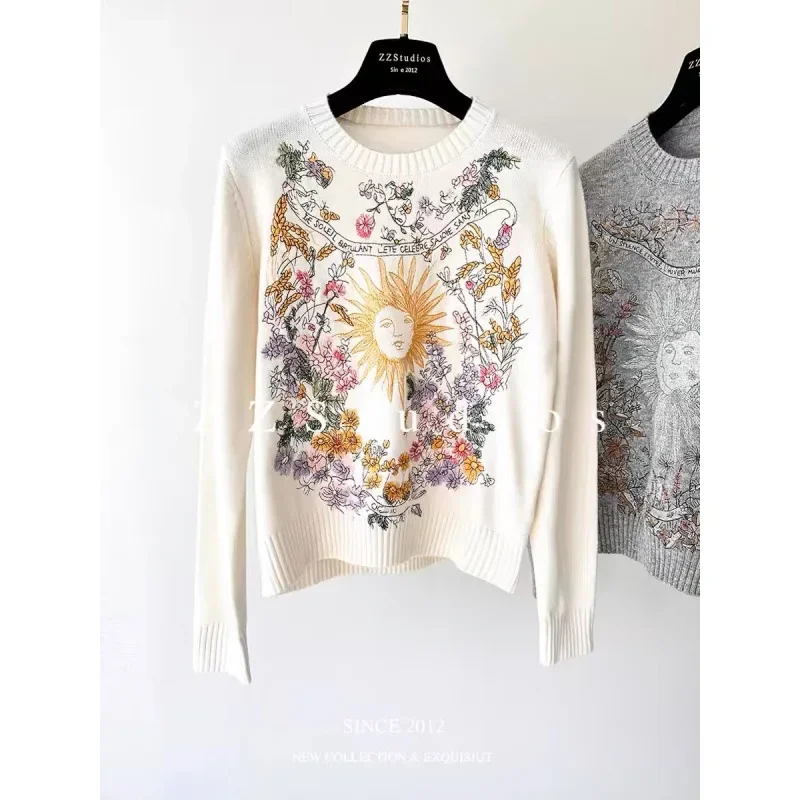 High-End Craftsmanship Deep Sea South Oil White Sunflower Embroidery Knit Top European Style Wool Sweater For Women Autumn/Winte