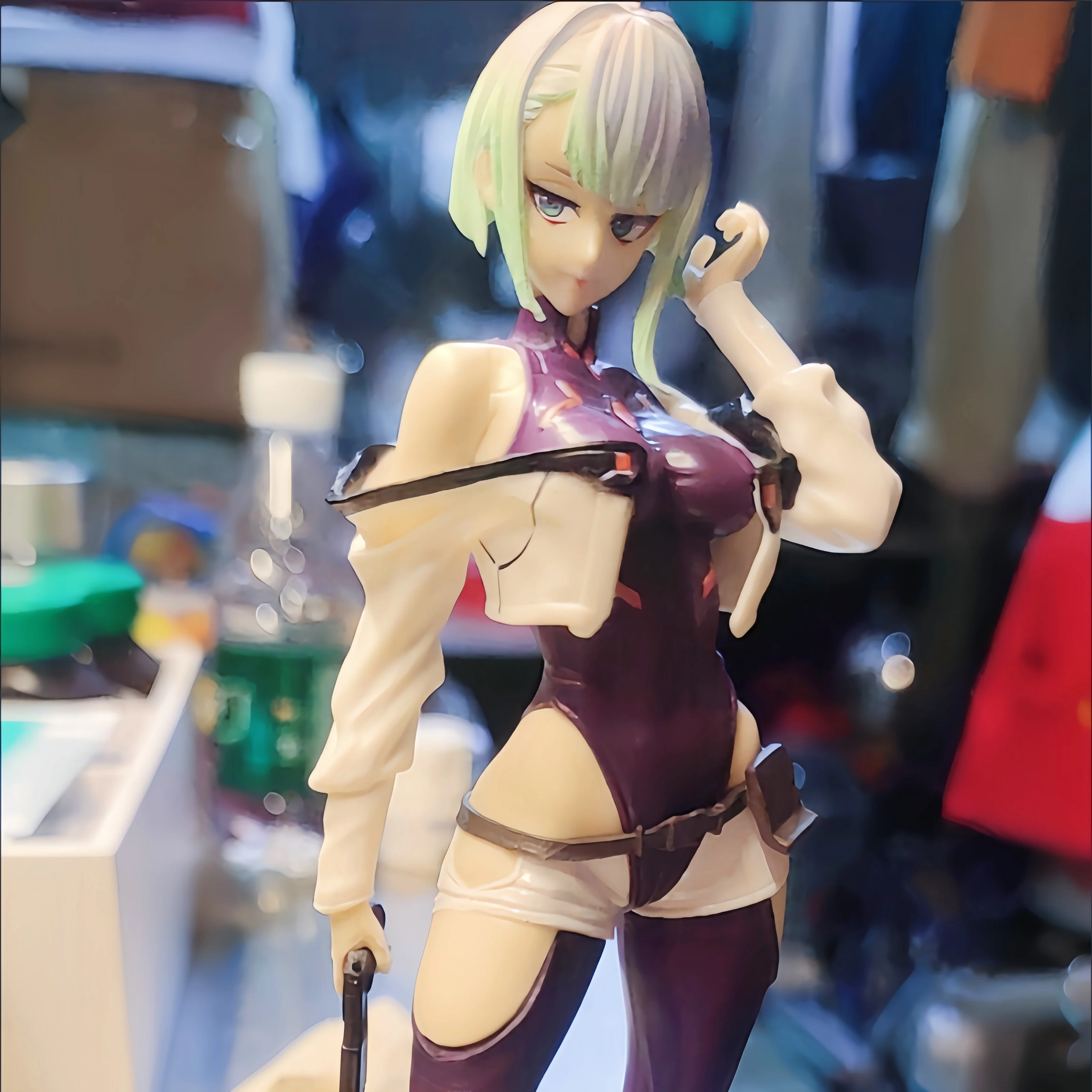 22.5ซม.Bandai Cyberpunk: EdgerunnersอะนิเมะLucyna Kushinadaตุ๊กตาเดสก์ท็อปHandmadeเครื่องประดับตกแต่งของขวัญ