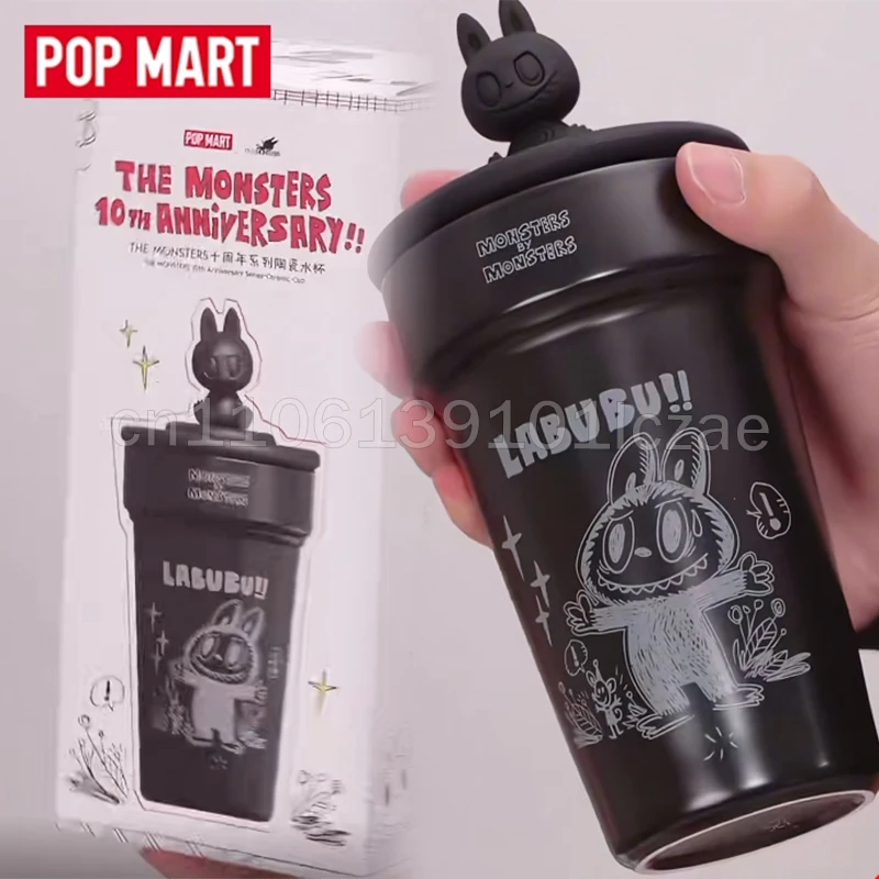 

Кружка для напитков POP MART THE MONSTERS LABUBU из черной керамики, 10-я годовщина, мультяшный дизайн, для дома и офиса, подарок для любителей аниме