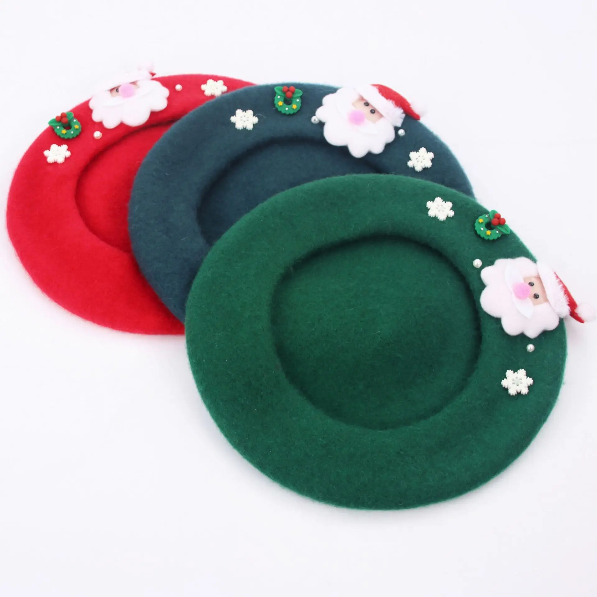 Beret Christmas Vintage Red Hat Female Winter butterfly beret Warm берет women Cap Bud Painter Hats Cute snow  gorros navideño