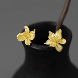 Ethnic Style Silver Color Flower Narcissus Enamel Stud Earrings for Women Daily Fine Jewelry Advanced Minimalist Accessori gift