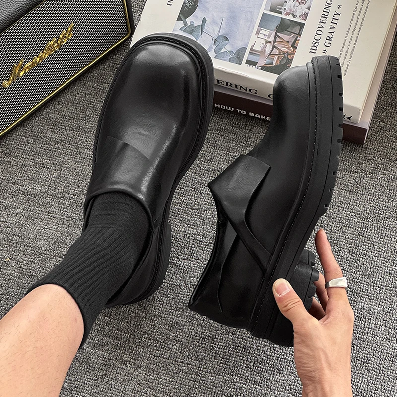 

Thick Bottom Men Casual Shoe Stylish Trendy Leather Loafers Moccasins Comfortable Man Driving Wedding Flats Casual Slip on Shoes