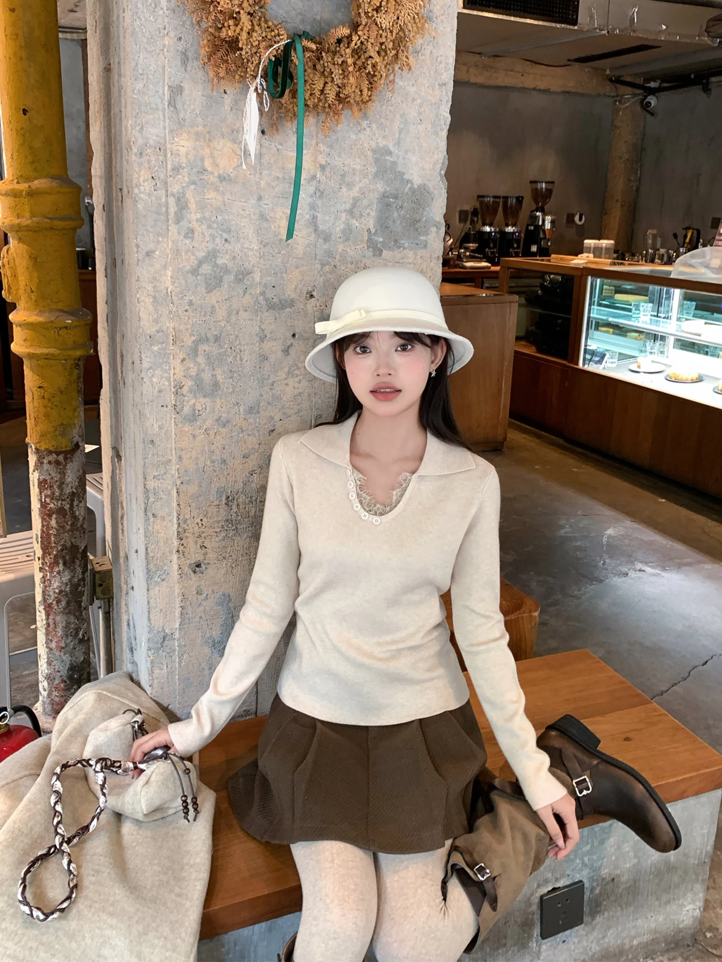 

Мягкий вязаный свитер Pure Desire молочно-белого цвета с v-образным вырезом, женский зимний новый утягивающий длинный топ с базовым слоем све