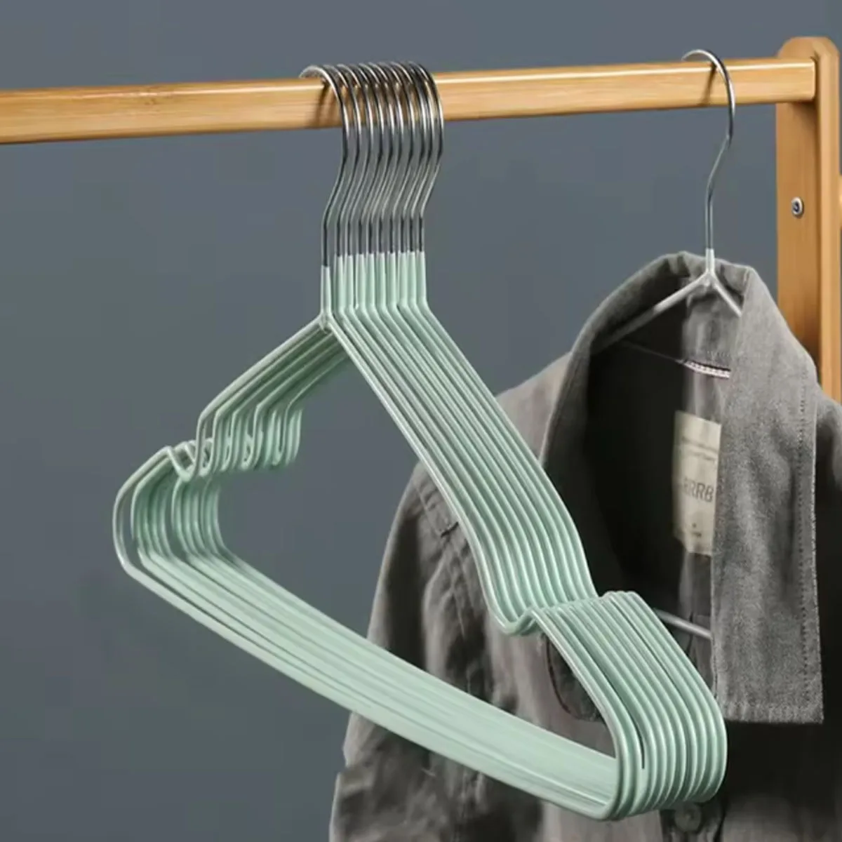 شماعة ملابس مضادة للانزلاق، رف تجفيف الملابس في المهجع، دعم الملابس، رف تعليق الملابس بدون خياطة