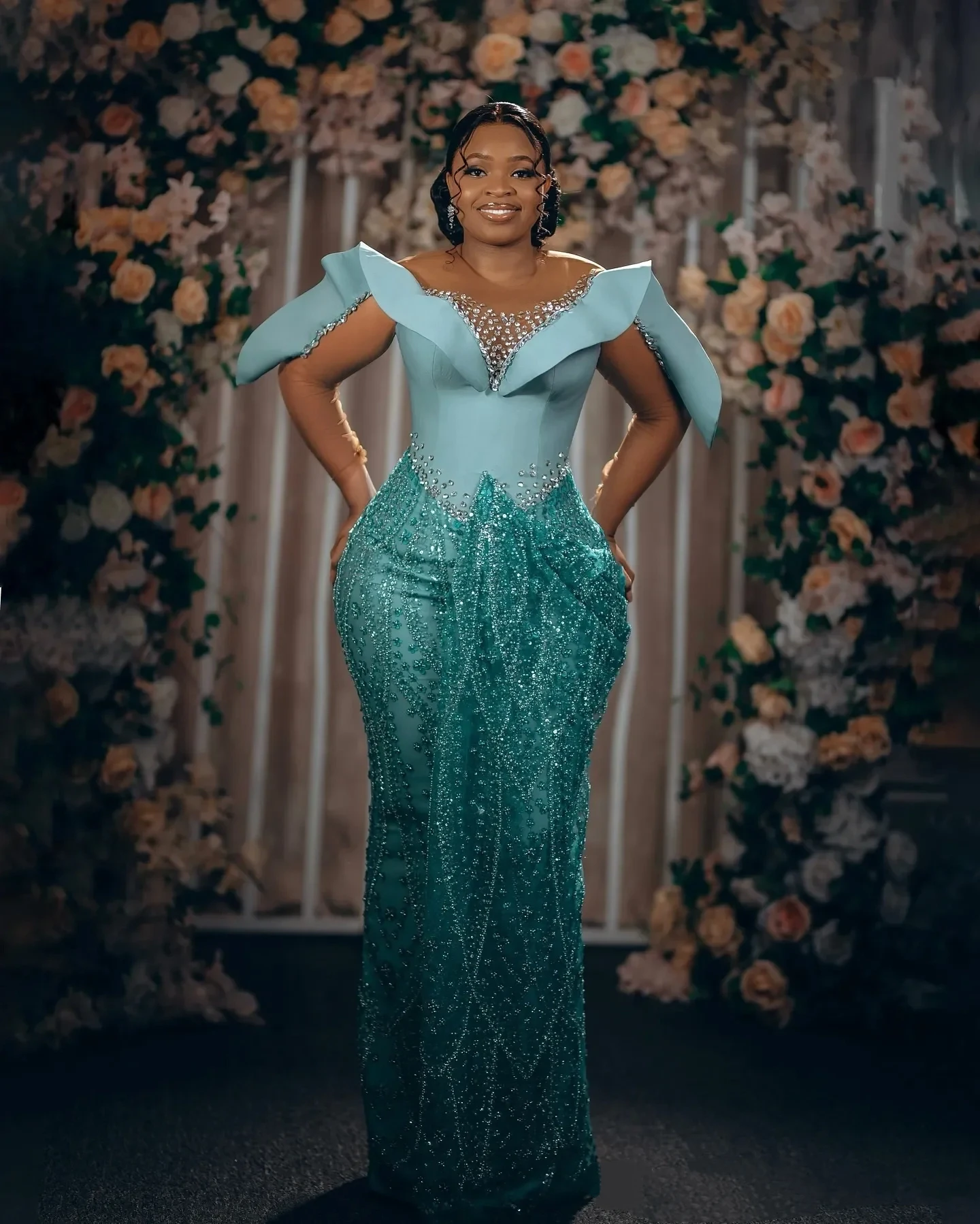 Abito da sera per feste con diamanti in pizzo africano 3D a sirena di lusso personalizzato Abito da secondo ricevimento con ballo per occasioni speciali lucido sexy