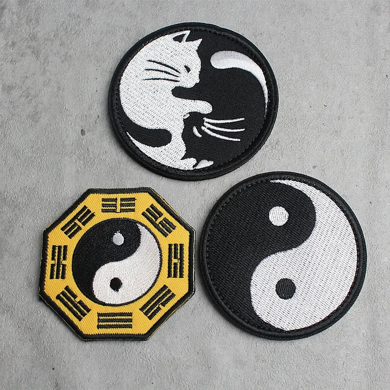 Embroidered Hook&Loop Patches on Clothing Black and White Cat Tai Chi Yin Yang Badges Decorative Stickers Kung Fu Morale Armband