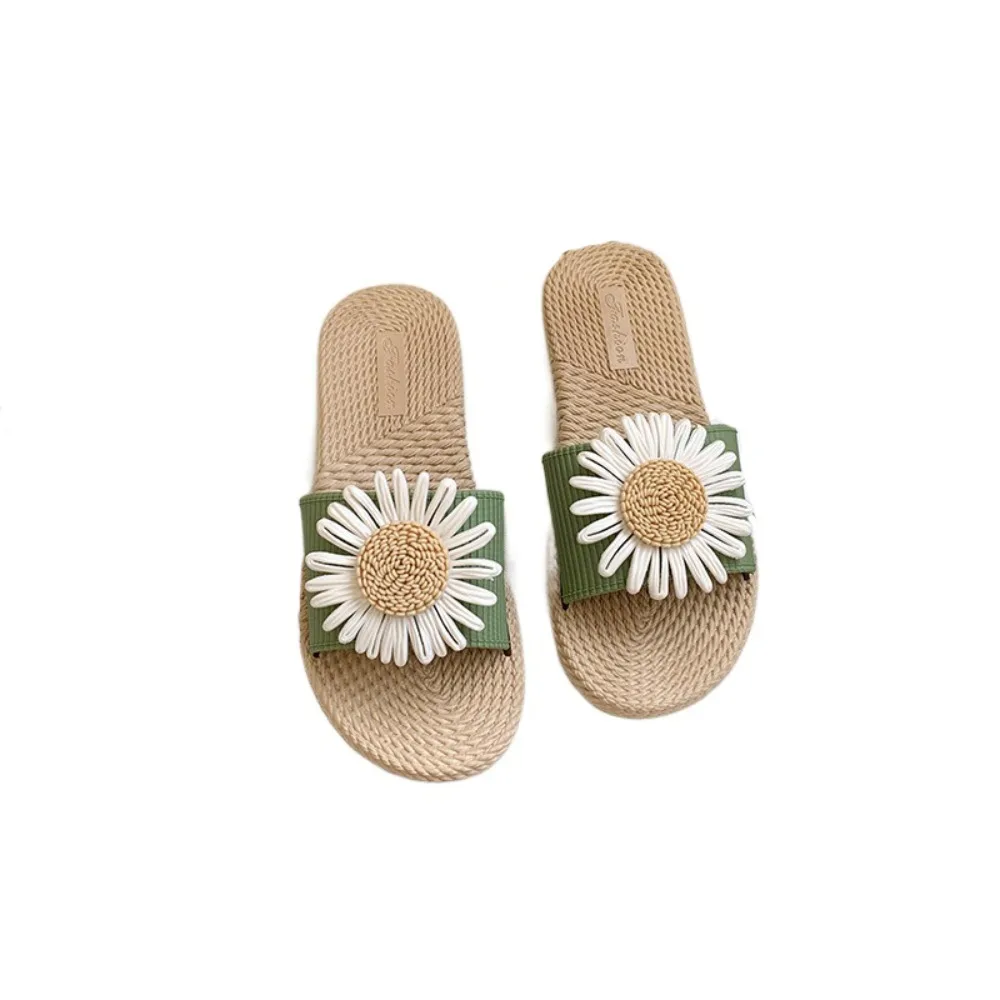 

PVC Flower Flats Slippers Sweet Anti Slip Slippers for Women Beachwear Shoes Bohemian Style Beach Slides Sandals Summer