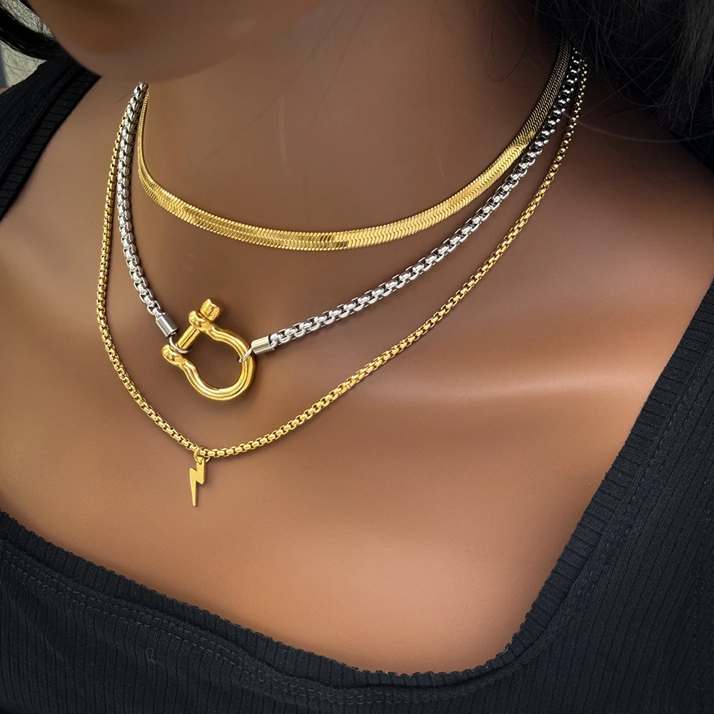 Gioielli impermeabili Collana girocollo con catena in acciaio inossidabile placcato oro 18 carati Collana girocollo in ferro di cavallo grosso