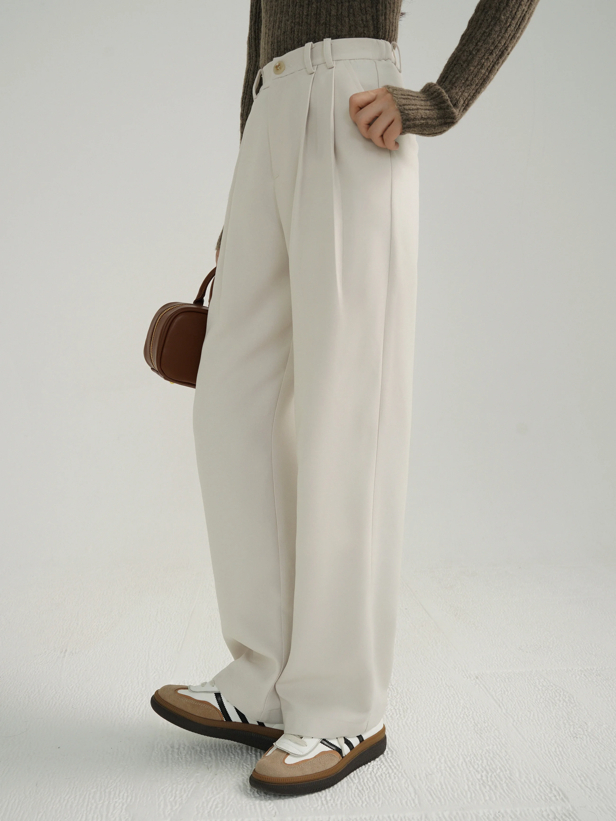 Elegant Loose Wide Leg High Waist Straight Pants Autumn Winter Long Trousers with Draped Suit Style for Women Casual Office Look