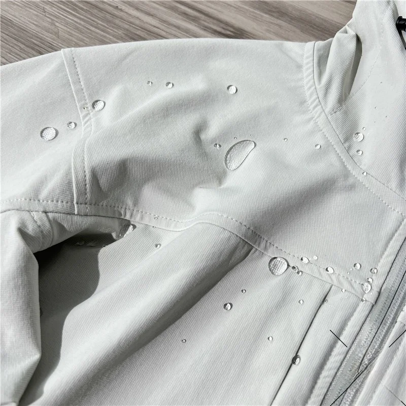 

Outdoor Waterproof Breathable Soft ell Jaet New Spring Men's Casual Hooded Zipper Sve Faion Urban Sle Polyester Nylon