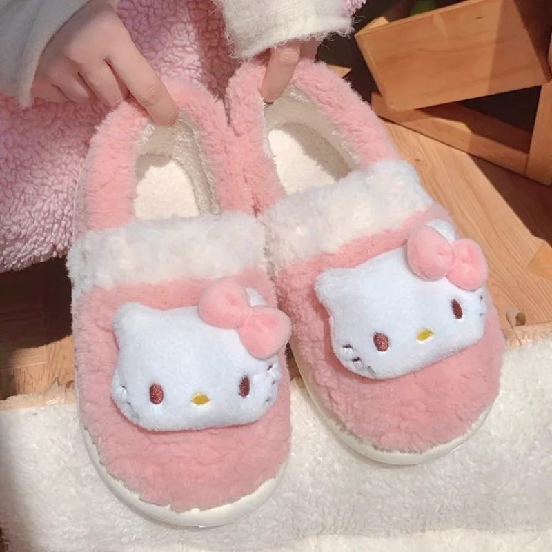 Sanrio Hello Kitty cute sweet warm home women's shoes Kulomi cartoon versatile non-slip plush thick-soled cotton slippers