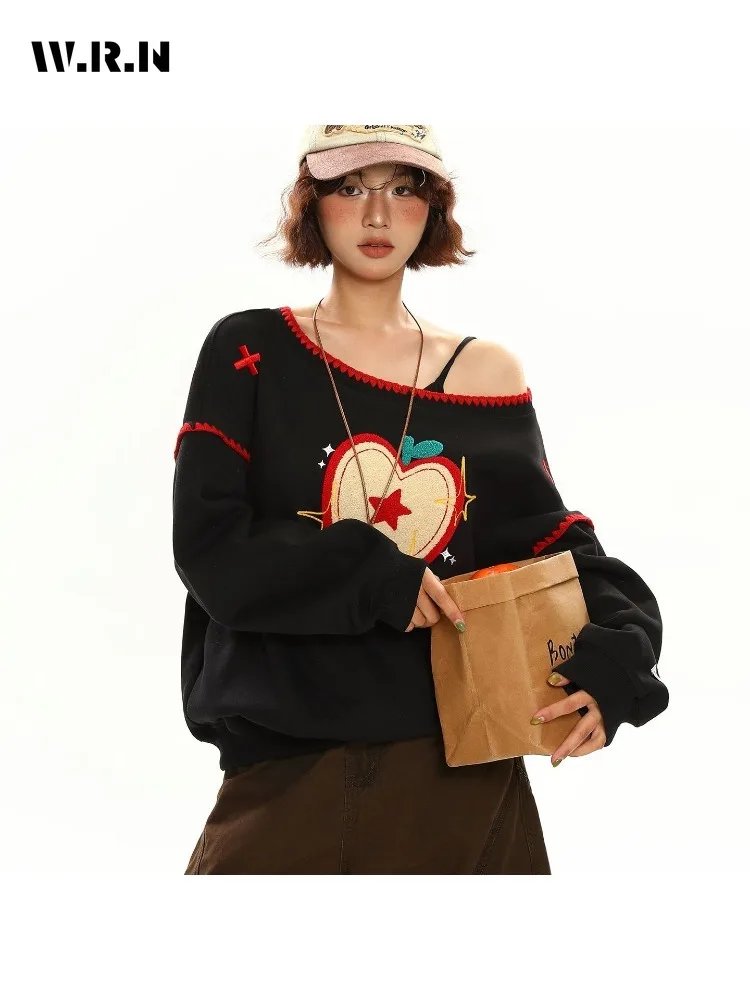 

2025 Winter Korean Lovely Style Printting Female Round Neck Top Women Chic Long Sleeve Casual Sweet Loose Fit Sexy Sweatshirts