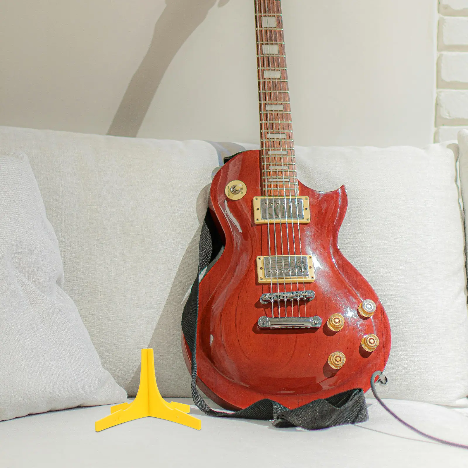 

Detachable Lightweight Trumpet Stand Portable Stable Base Brass Wind Instrument Holder Safe Storage Support Cornet Stand