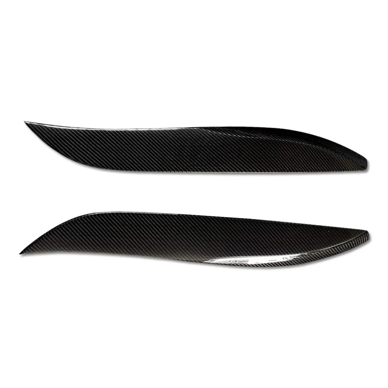 

Carbon fiber VRS appears - Honda 18-fk8 rear fender trim