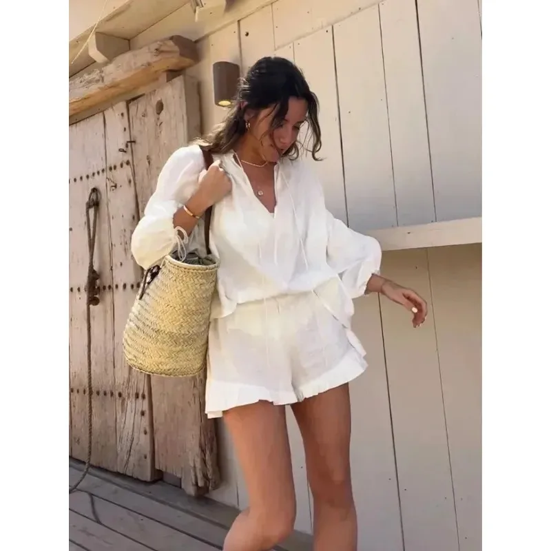 

Женский повседневный комплект из хлопка и льна: шорты с оборками и льняная блузка с длинным рукавом на шнуровке, 2 предмета, летний пляжный наряд