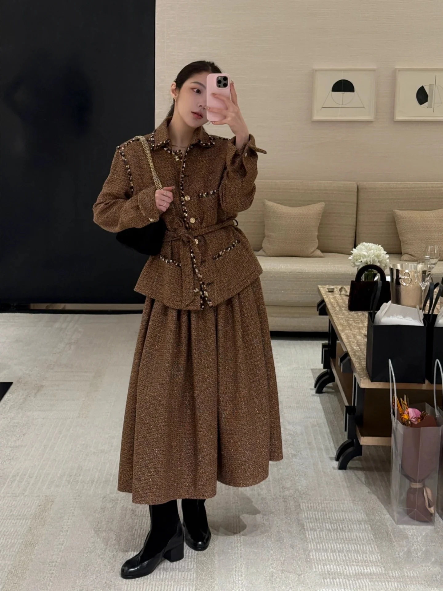 

Summer And Winter Fashion New Style 2025 Beaded Sequin Embroidered Pleated Umbrella Skirt For Women