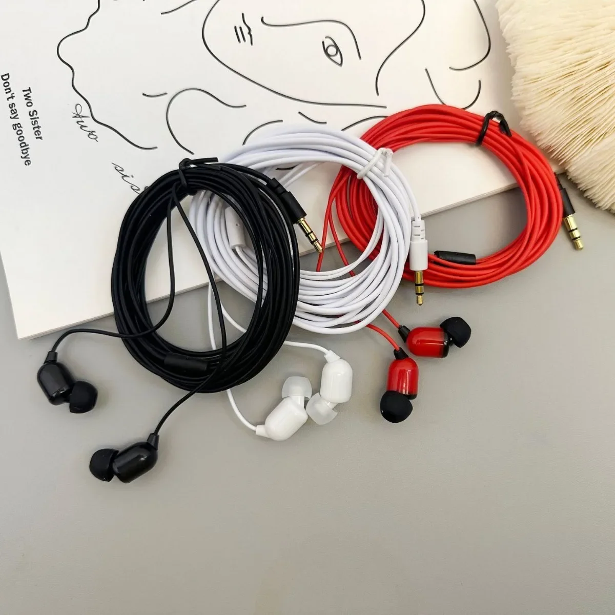 العالمي 3.5 مللي متر السلكية سماعة مع هيئة التصنيع العسكري 3 متر طويلة ستيريو باس سماعات الأذن ستيريو باس الرياضة سماعات البث المباشر للهاتف