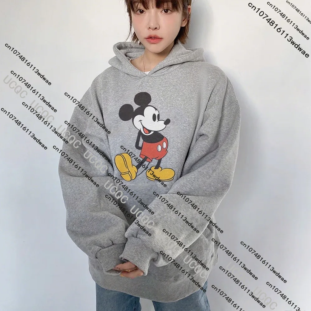 

Latest Disney Mickey Mouse Hoodie Women Fashion Casual Christmas Pullover Hoodie Y2k Harajuku Street Couple Cartoon Print Hoodie