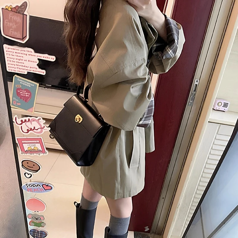 Giacca da donna primavera autunno nuovo stile tinta unita giacca a vento manica lunga colletto polo casual elegante moda trench coreano