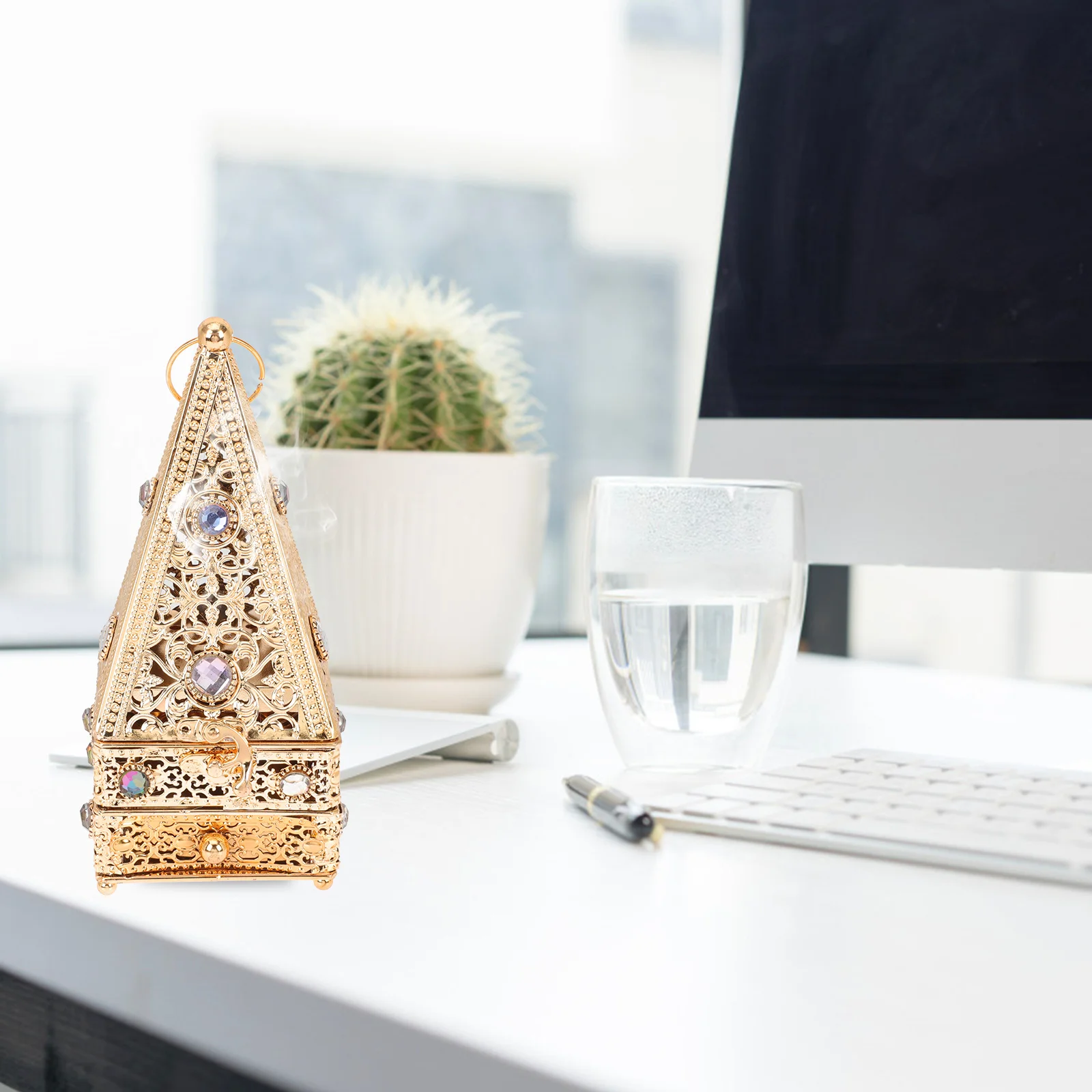 

Metal Incense Burner Arab Style Iron Desktop Aroma Burner Incense Censer Holder for Relaxation Home Office Bedroom Decoration
