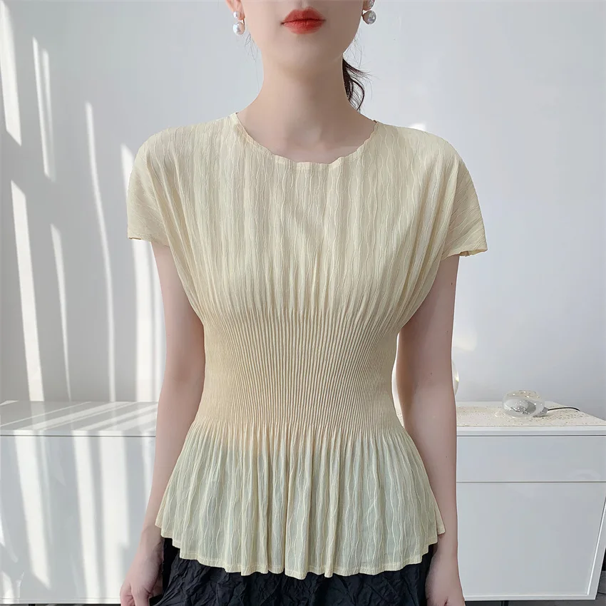 

Miyake Pleated Patchwork Design Women's Short-sleeve T-shirt 2026 Summer New Asymmetrical Waist-cinching Slimming Tops