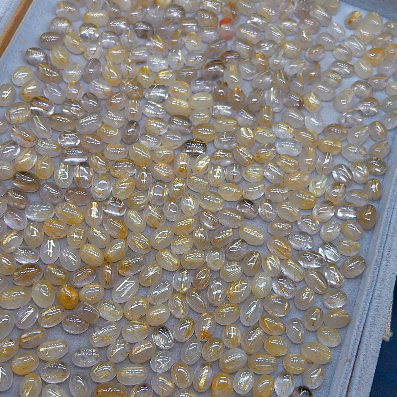 

Wholesale 10pcs/lot Genuine Golden Rutilated Quartz Bead Mixed 10-14.5mm Oval Semi-Precious Gemstone Jewlery Cabochon Ring Face