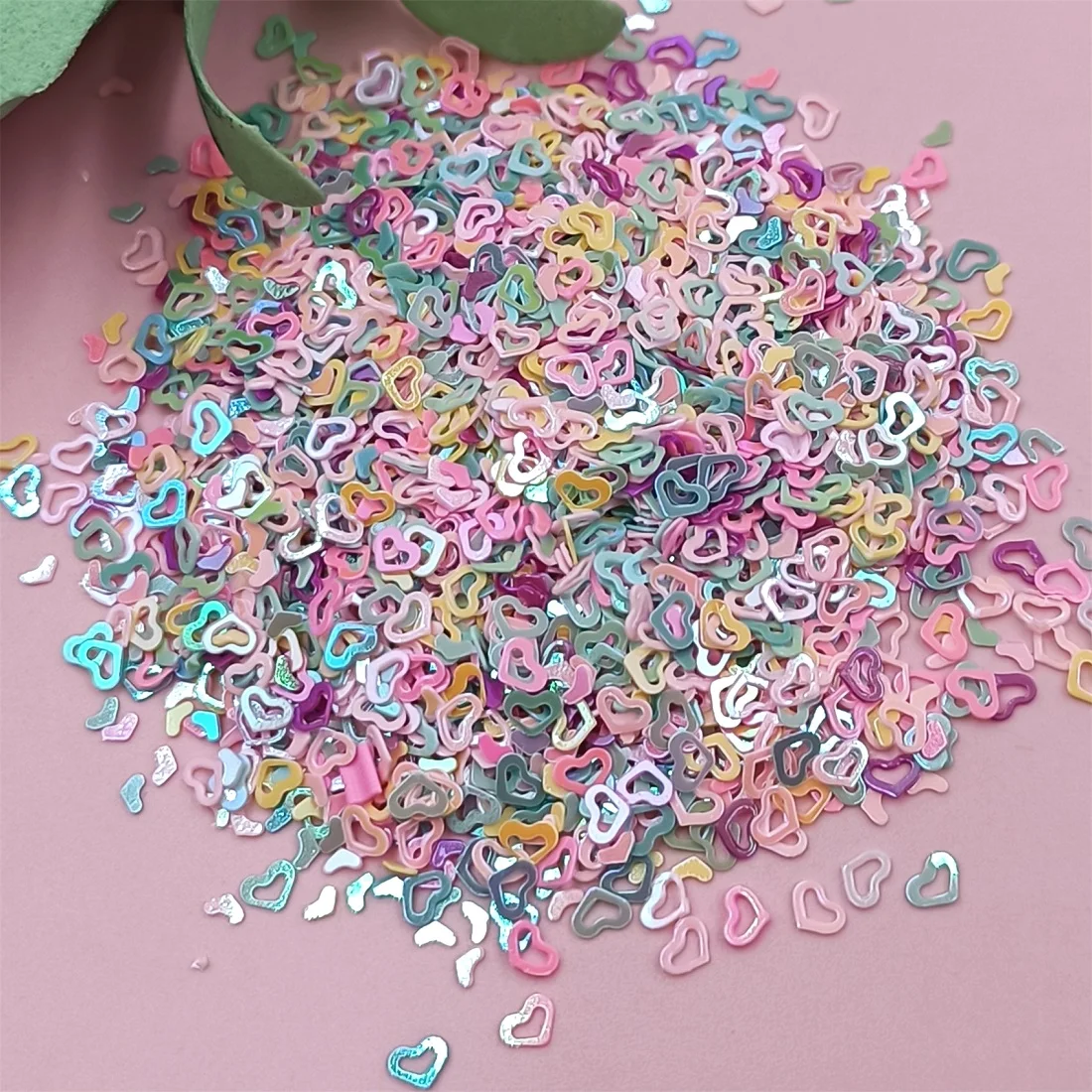 4mm about 2000Pcs Hollow Heart Sequin DIY Handmade Crystal Drop Glue Nail Art Decoration Material Filler Phone Case Patches