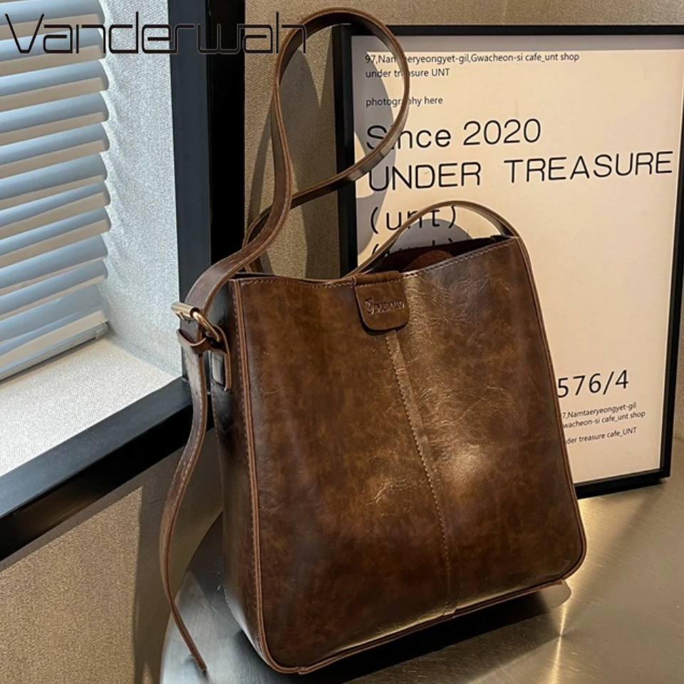 

Retro Shoulder Tote Bag 2 Sets Bags for Women Wide Strap Oil PU Leather Crossbody Bags with Small Purse Large Capacity Shoppers