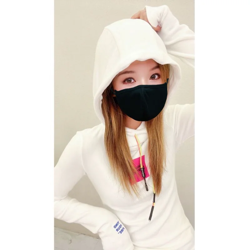 

Новая зимняя утолщенная двусторонняя бархатная теплая модная тонкая рубашка с капюшоном и длинными рукавами, футболка для женщин